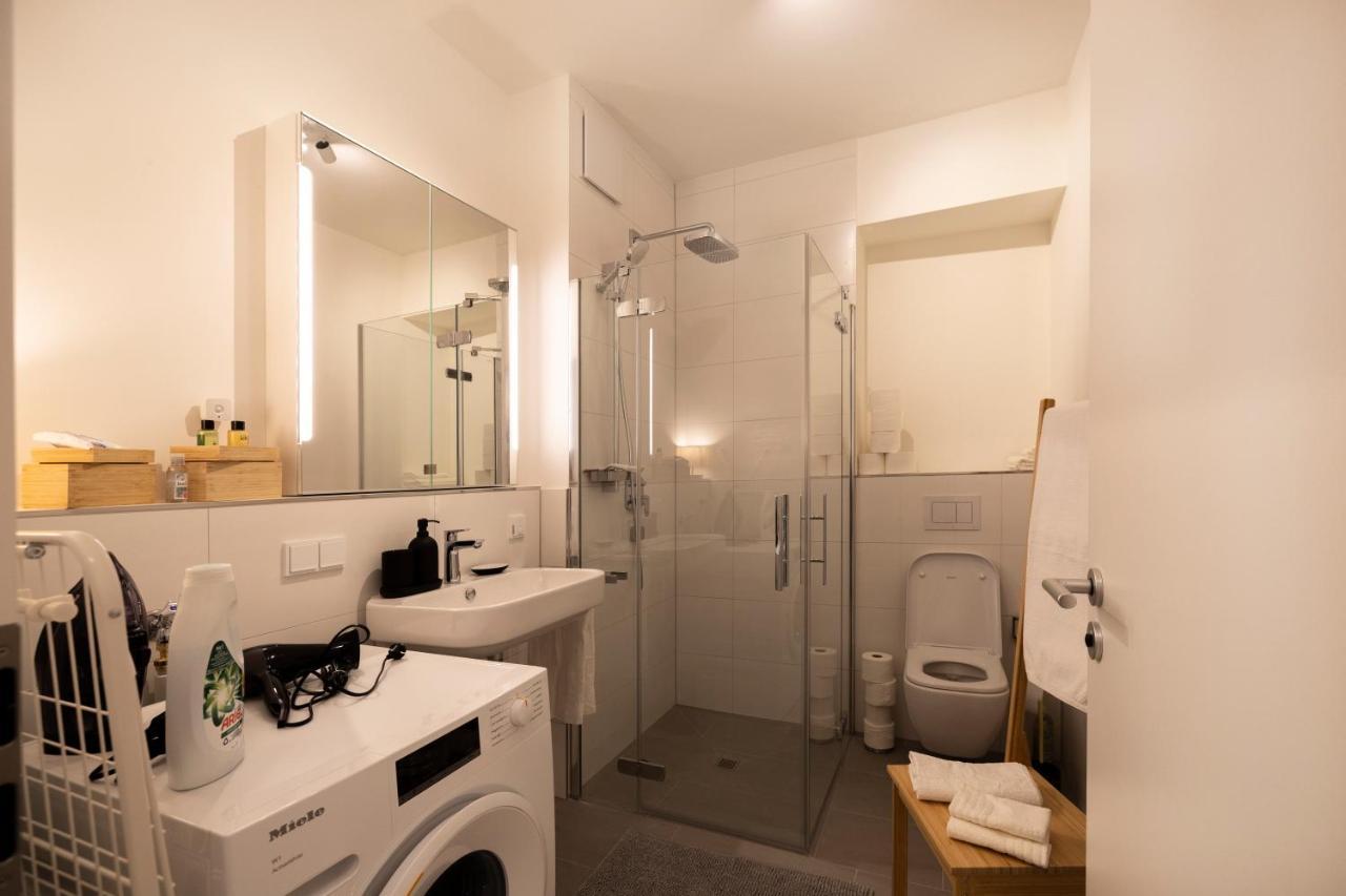 Welcome To Paradies - Ferienwohnung Von Privat Konstanz Bagian luar foto